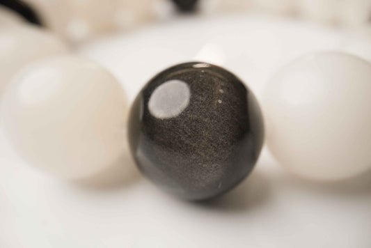 How to Use Golden Obsidian for Protection and Self-Discovery - The Stellar Seeds