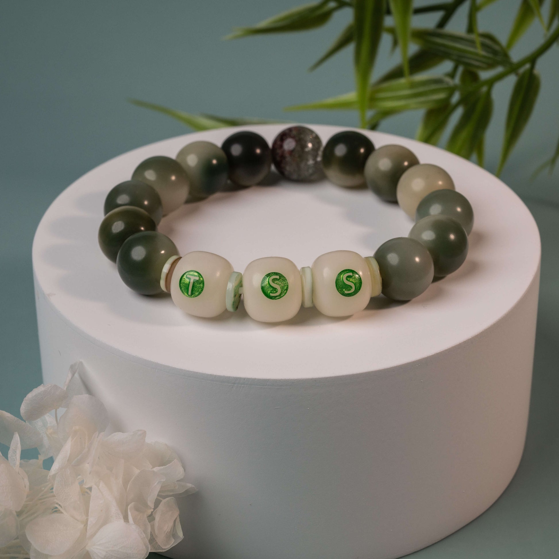 Green Phantom Quartz & Bodhi Seeds Mala Bracelet - The Stellar Seeds